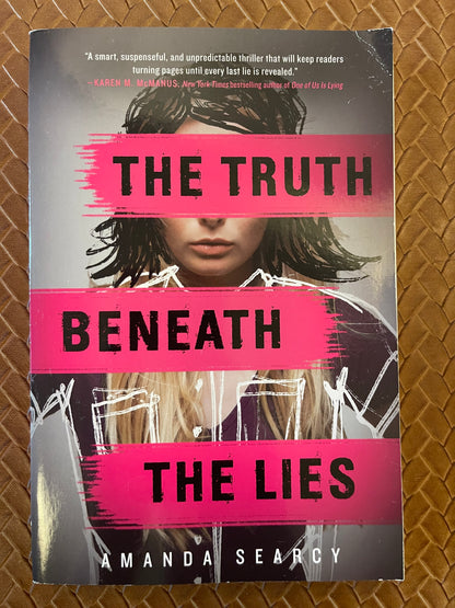 The Truth Beneath the Lies by Amanda Searcy (Paperback)