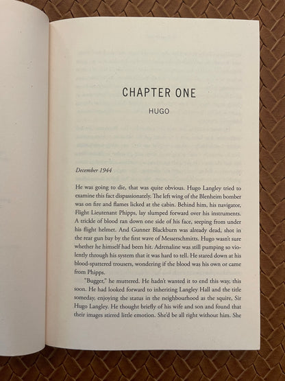 The Tuscan Child by Rhys Bowen (Paperback)