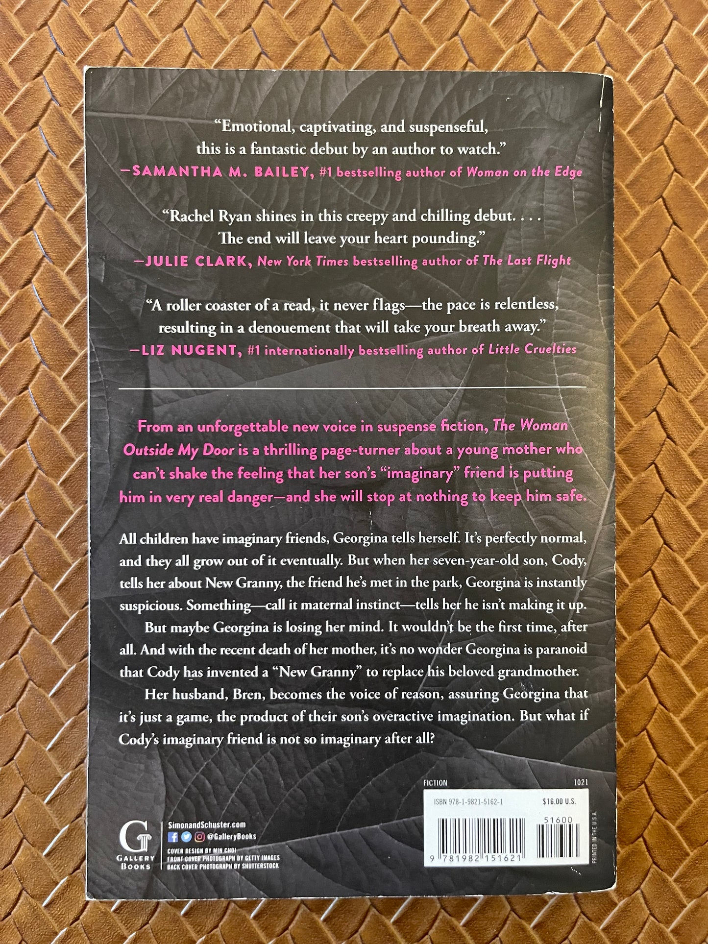 The Woman Outside My Door by Rachel Ryan (Paperback)