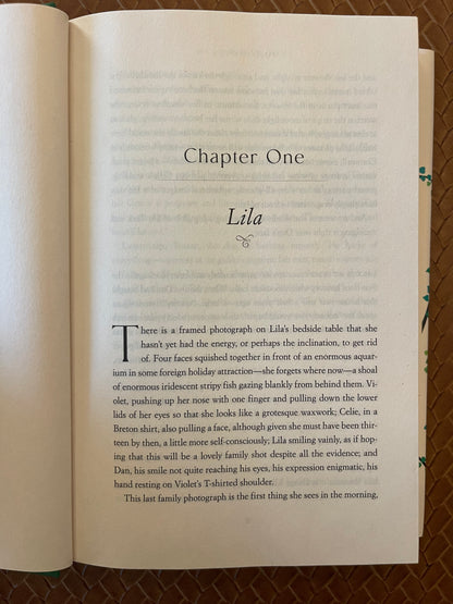 We All Live Here by Jojo Moyes (Hardcover)