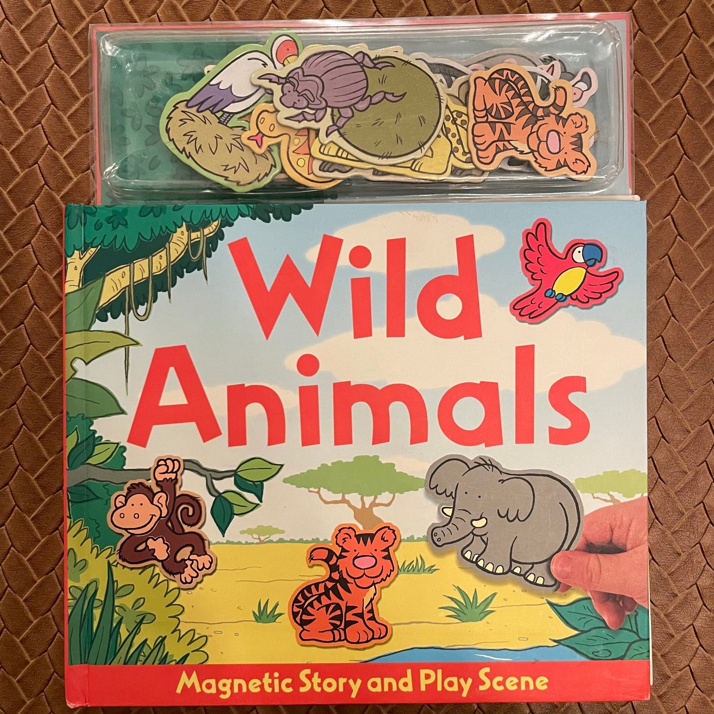 Wild Animals Magnetic Story & Play Scene Top That! (Editor)
